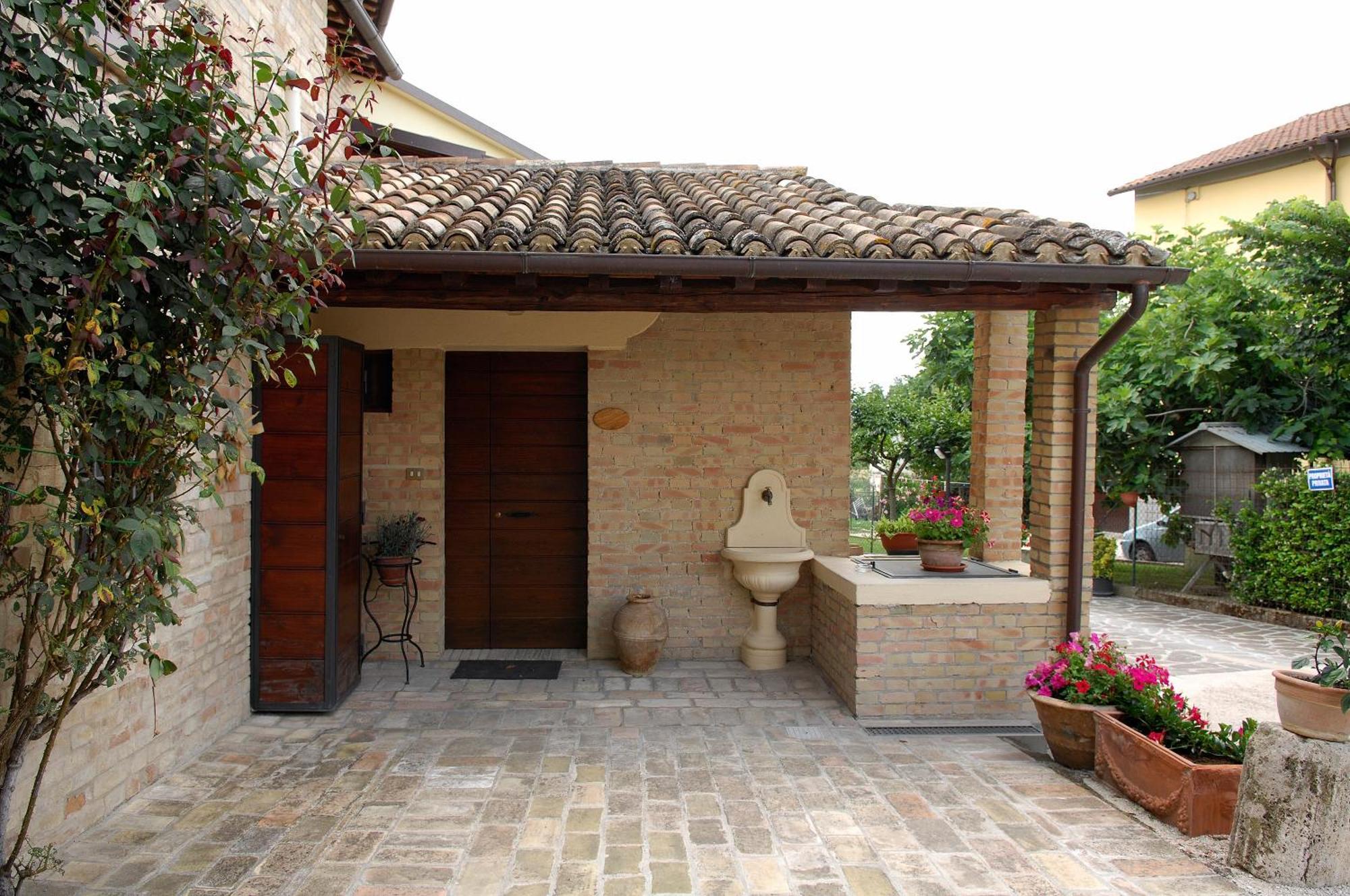 Agriturismo Il Borghetto Монтефалько Экстерьер фото